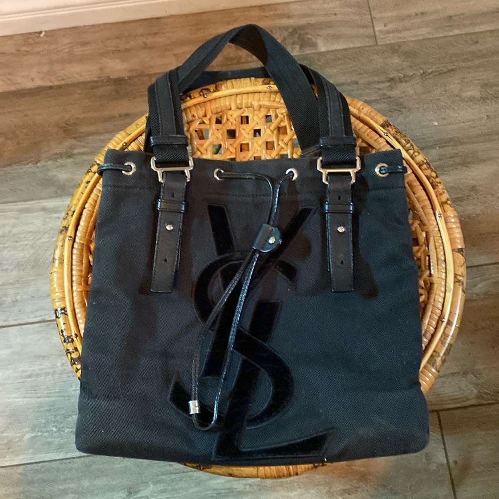 YSL KAHALA TOTE BLACK MEDIUM E